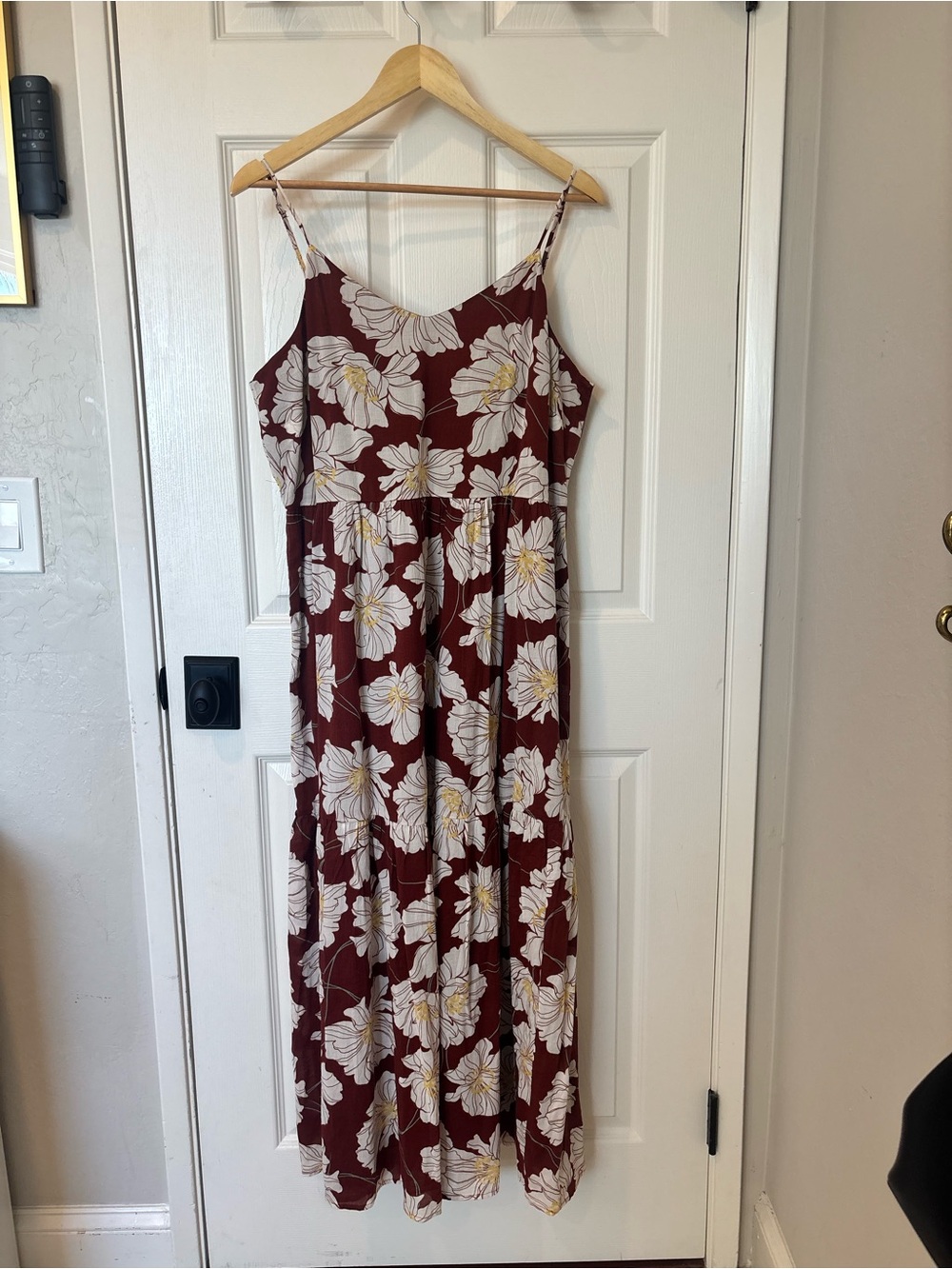 GAP Chestnut Brown Floral Spaghetti-Strap Maxi Dress